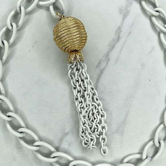 White Beehive Swirl Tassel Charm Chain Link Belt Extra Small/Small (XS/S) ✨ - Picture 2 of 11